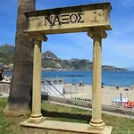 Arcadia Blu Bay Apartment *