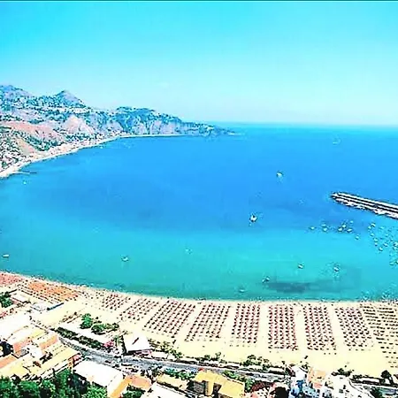 Arcadia Blu Bay Apartment Giardini Naxos