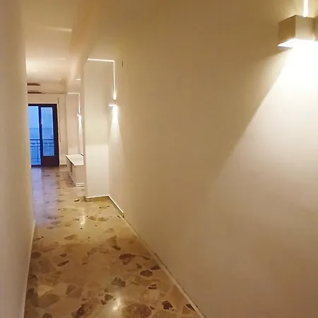 Arcadia Blu Bay * جيارديني ناكسوس