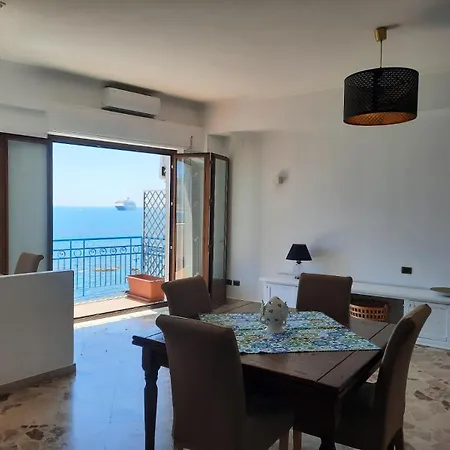 Arcadia Blu Bay Appartement *