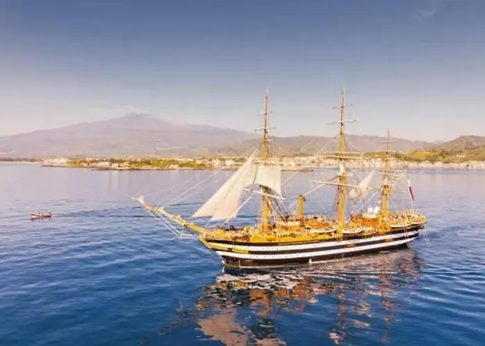 Arcadia Blu Bay Appartamento Giardini Naxos